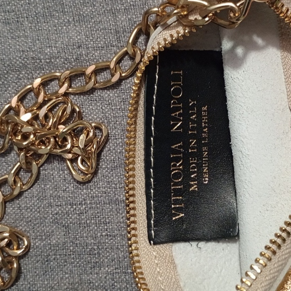 Gold Chain Crossbody Bag - Picture 2 of 2